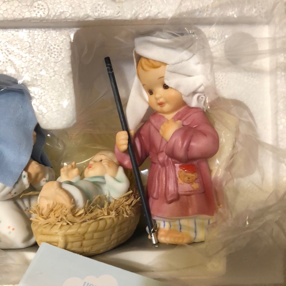 Child’s nativity by The Ashton Collection
